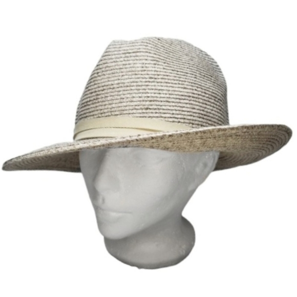 Neutral Summer Hat - Picture 4 of 4